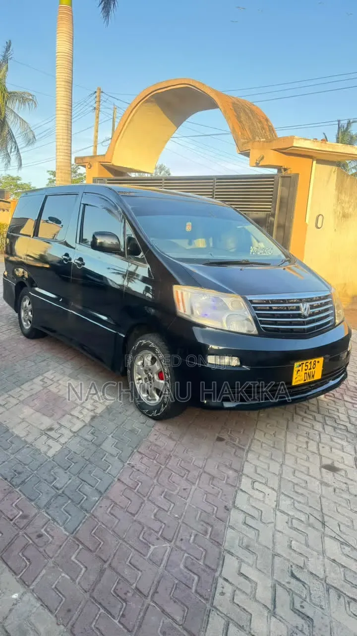 Toyota Alphard 2.4 Petrol AWD 2003 Black