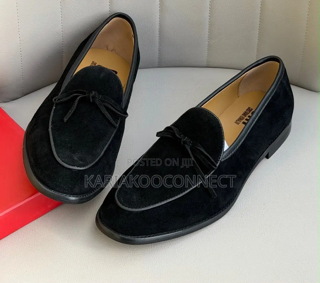 CR7 Men's Suede Bow Loafers