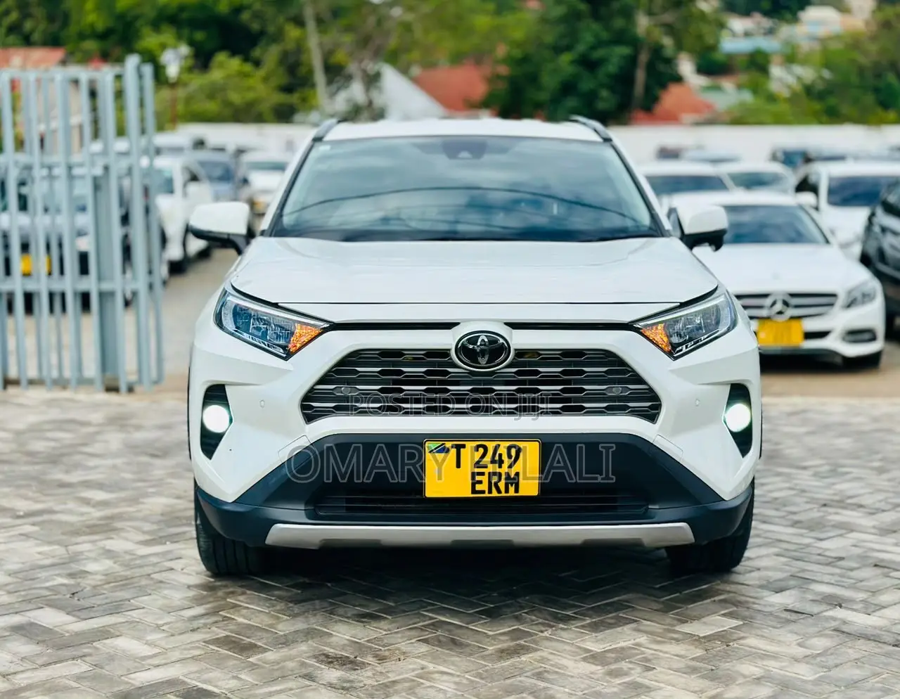 Toyota RAV4 2020 Pearl