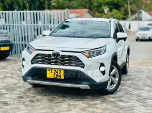Toyota RAV4 2020 Pearl
