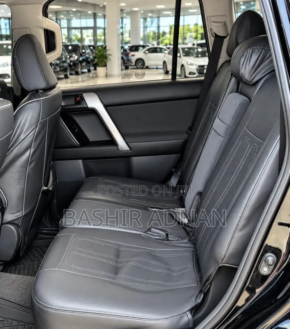 Toyota Land Cruiser Prado 2.7 i 2013 Black