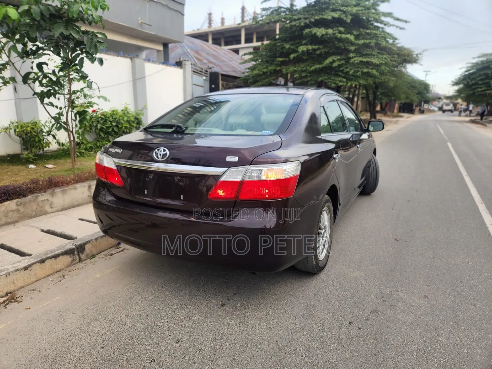 Toyota Premio 2010 Maroon