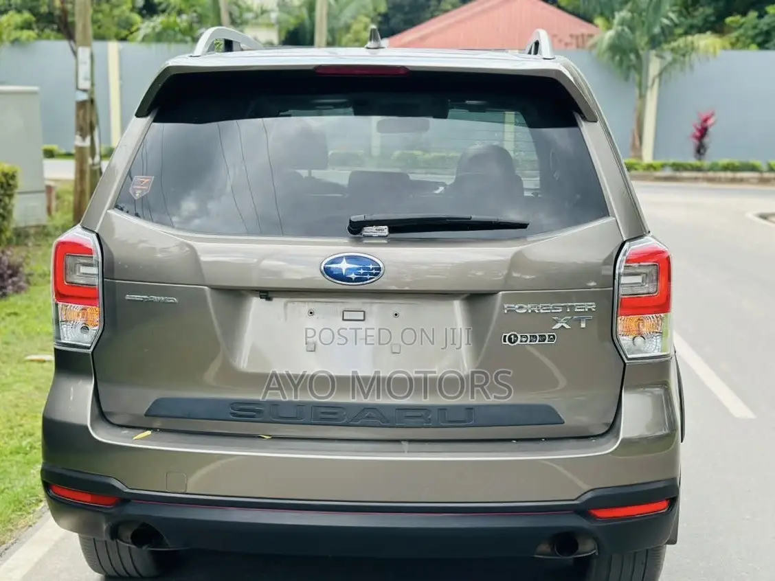 Subaru Forester 2.0XT Premium AWD 2016 Brown