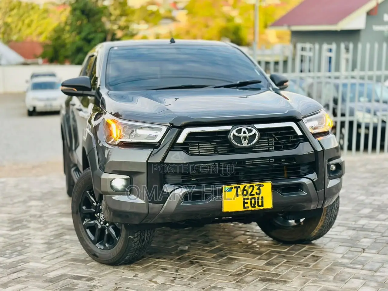 Toyota Hilux 2025 Gray