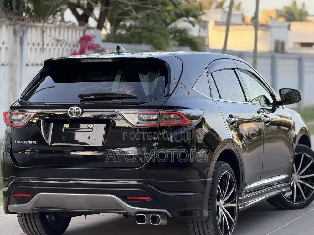 Toyota Harrier 2016 Black