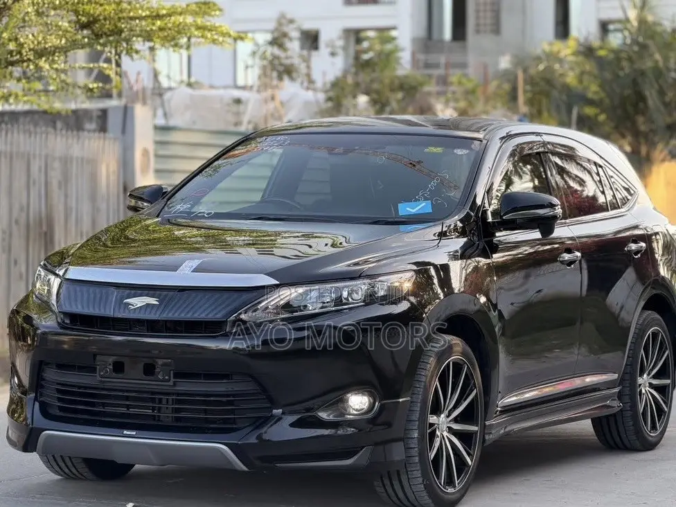 Toyota Harrier 2016 Black