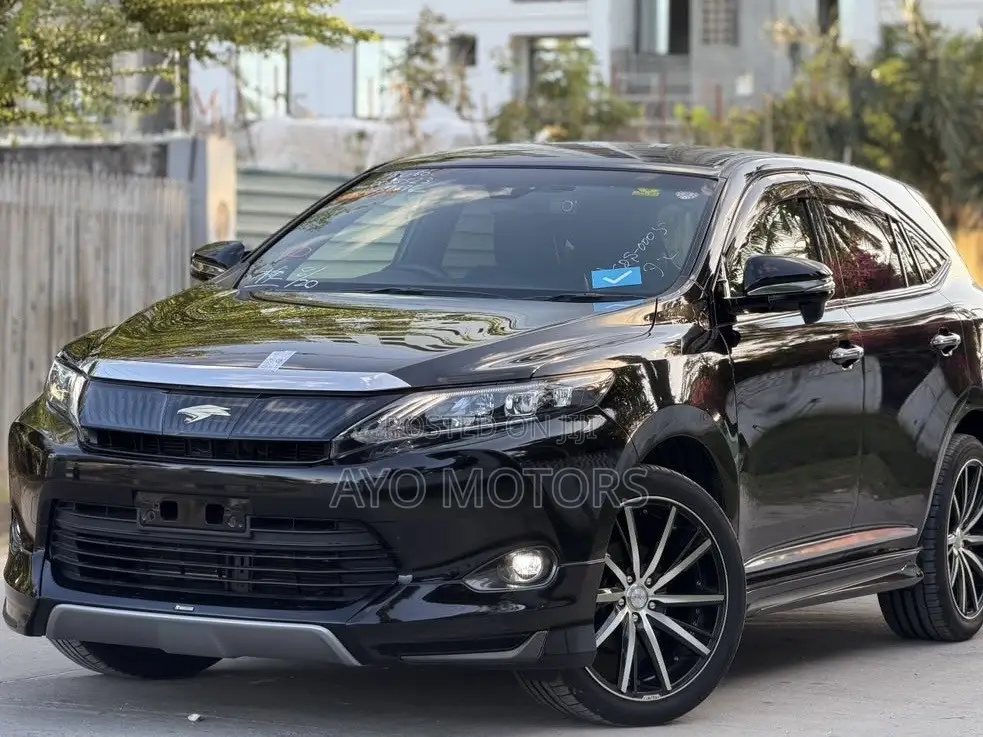 Toyota Harrier 2016 Black