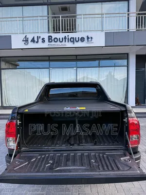 Toyota Hilux Revo Double Cab Deisel 2.4 AWD 2019 Black