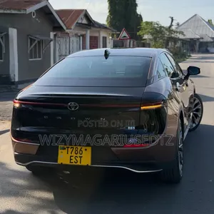 Toyota Crown 2024 Burgundy