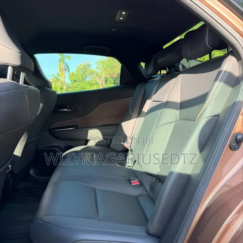 Toyota Crown 2024 Burgundy