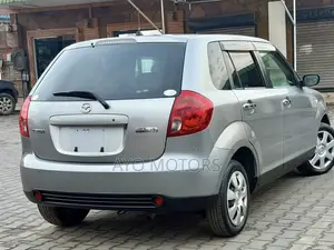 Mazda Verisa 2009 Silver