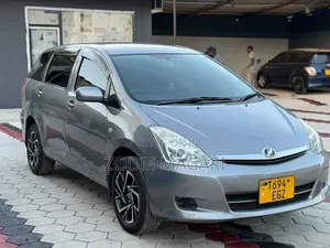 Toyota Wish 2005 Gray