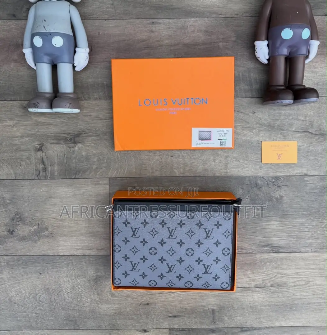 Gucci & Louis Vuitton Wallets Elegant Men | Buy Now