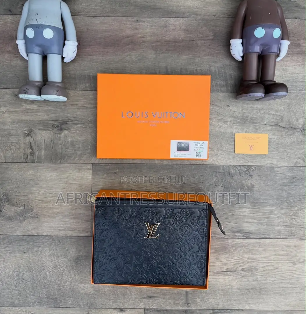 Gucci & Louis Vuitton Wallets Elegant Men | Buy Now