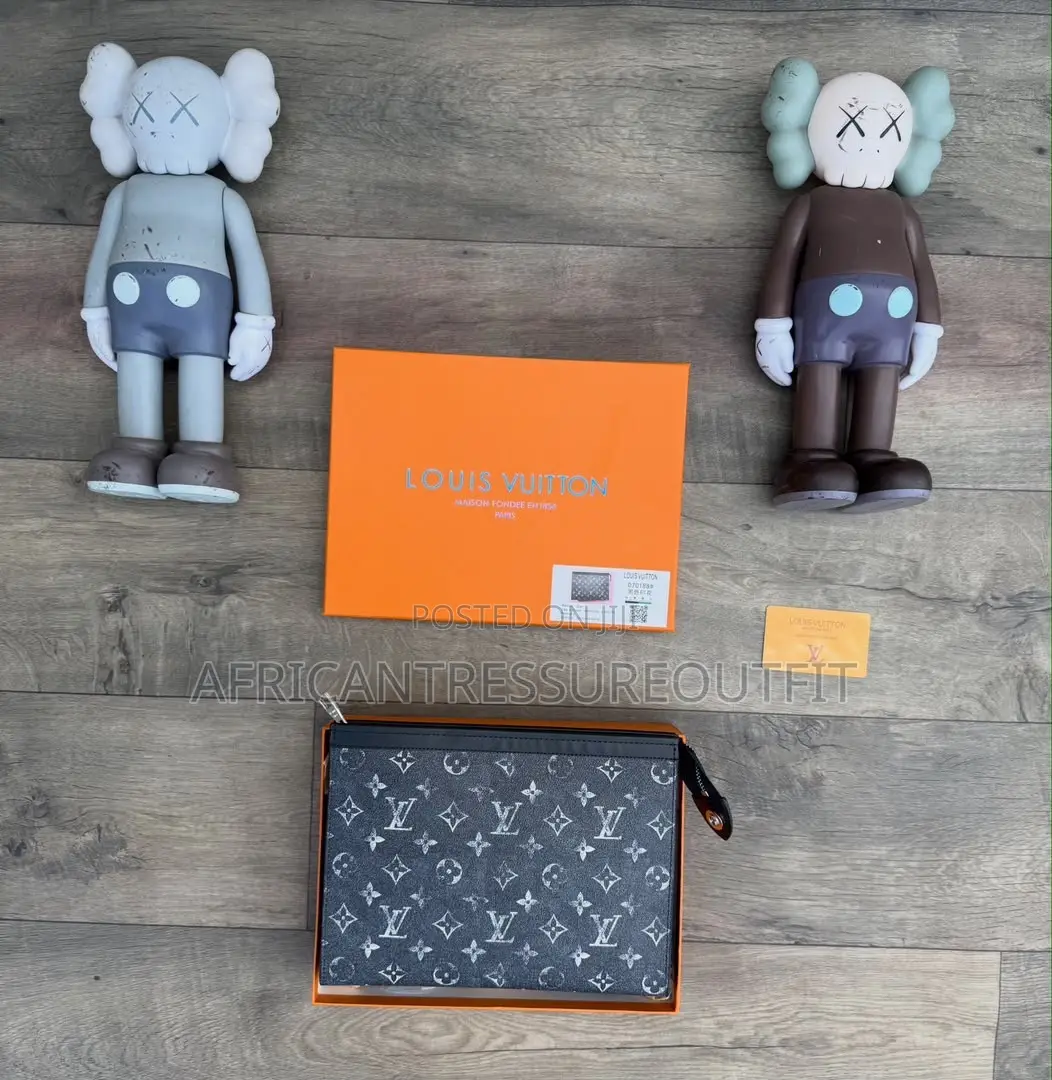 Gucci & Louis Vuitton Wallets Elegant Men | Buy Now