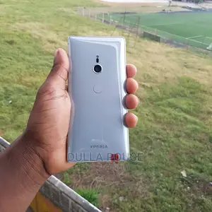 Sony Xperia XZ2 64 GB Silver
