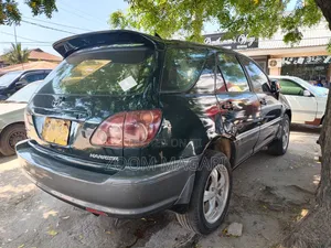 Toyota Harrier 2002 Gray
