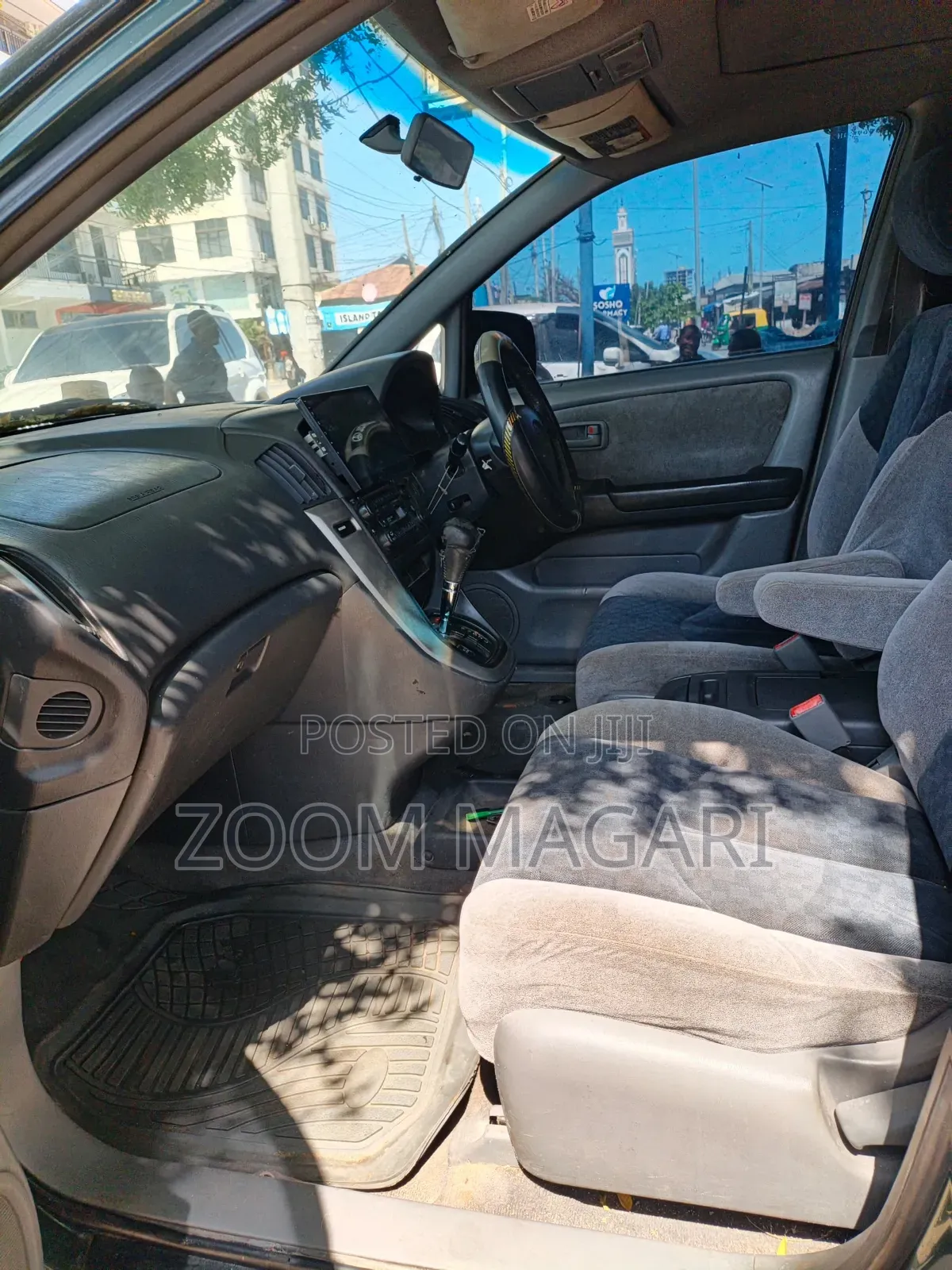 Toyota Harrier 2002 Gray