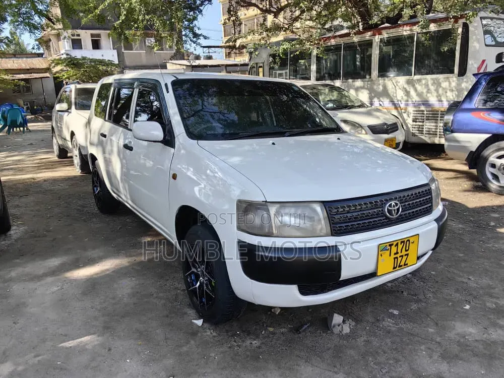 Toyota Probox 2006 White
