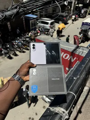 New Samsung Galaxy Z Fold8 256 GB Blue