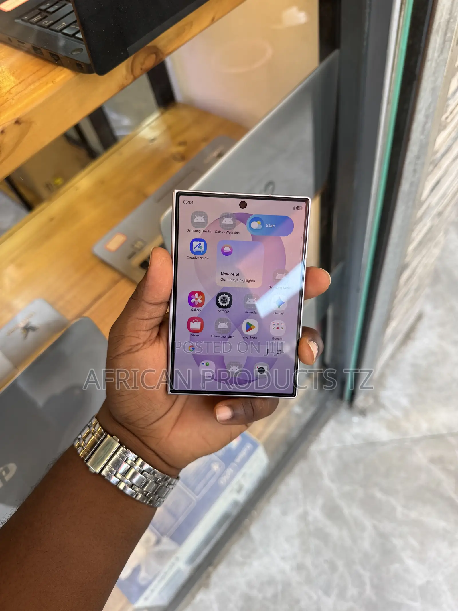 New Samsung Galaxy Z Fold8 256 GB Blue