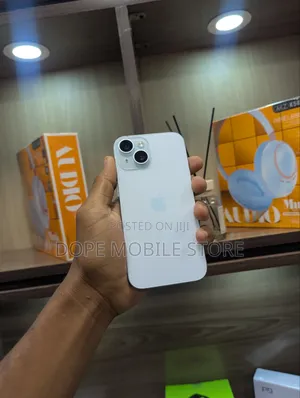 Apple iPhone 15 128 GB White