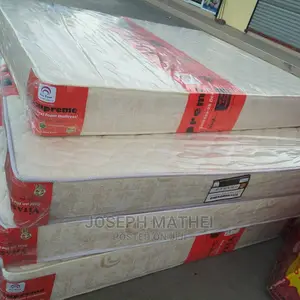 Godoro Bora Na Vitanda Vya Chuma Mbao Pamoja Na Sofa