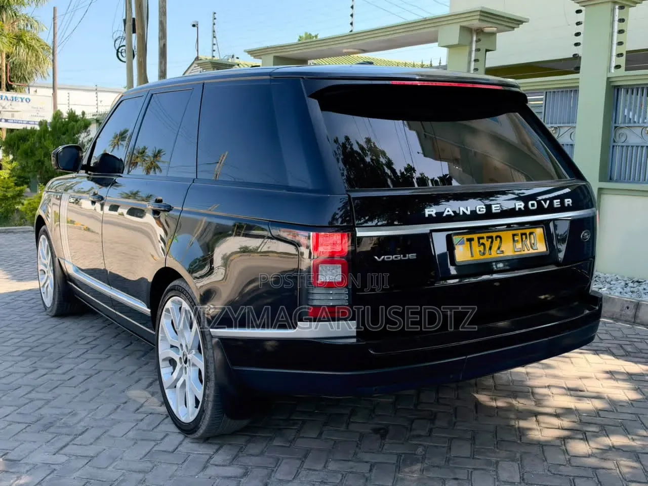 Land Rover Range Rover Vogue 2015 Matt Black