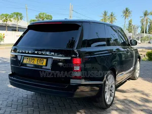 Land Rover Range Rover Vogue 2015 Matt Black