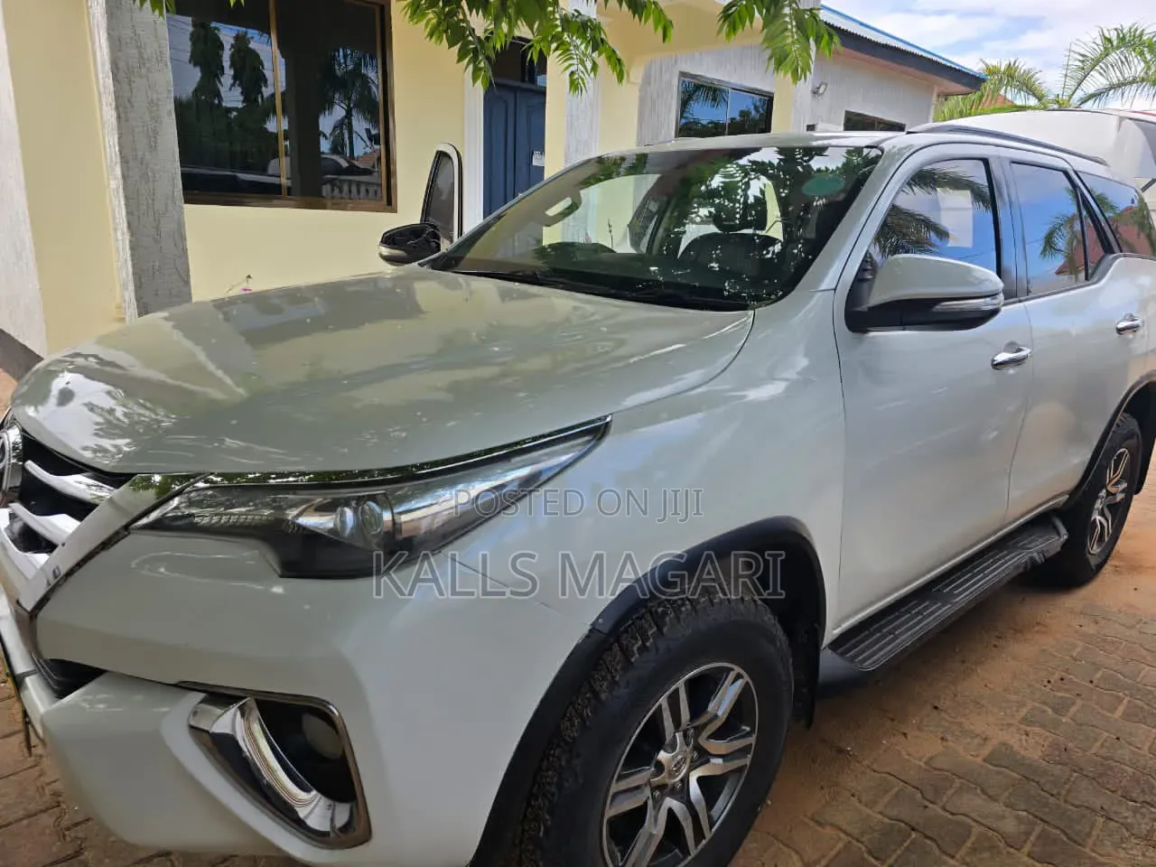 Toyota Fortuner 2017 White
