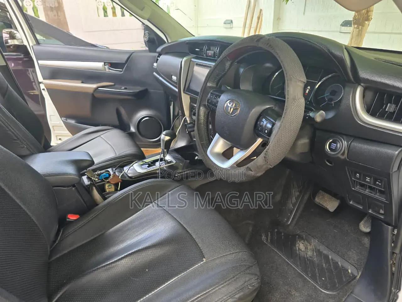 Toyota Fortuner 2017 White