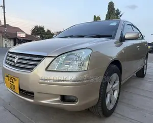 Toyota Premio 2004 Gold