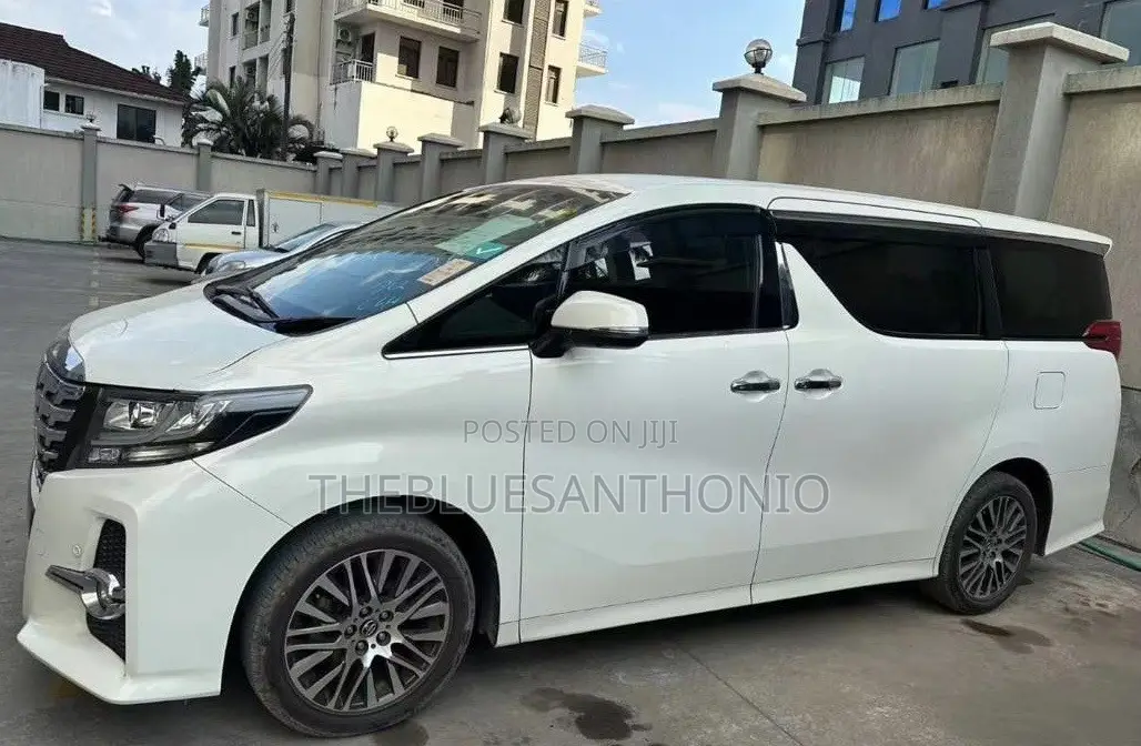 Toyota Alphard 2.5 Hybrid AWD 2016 Pearl