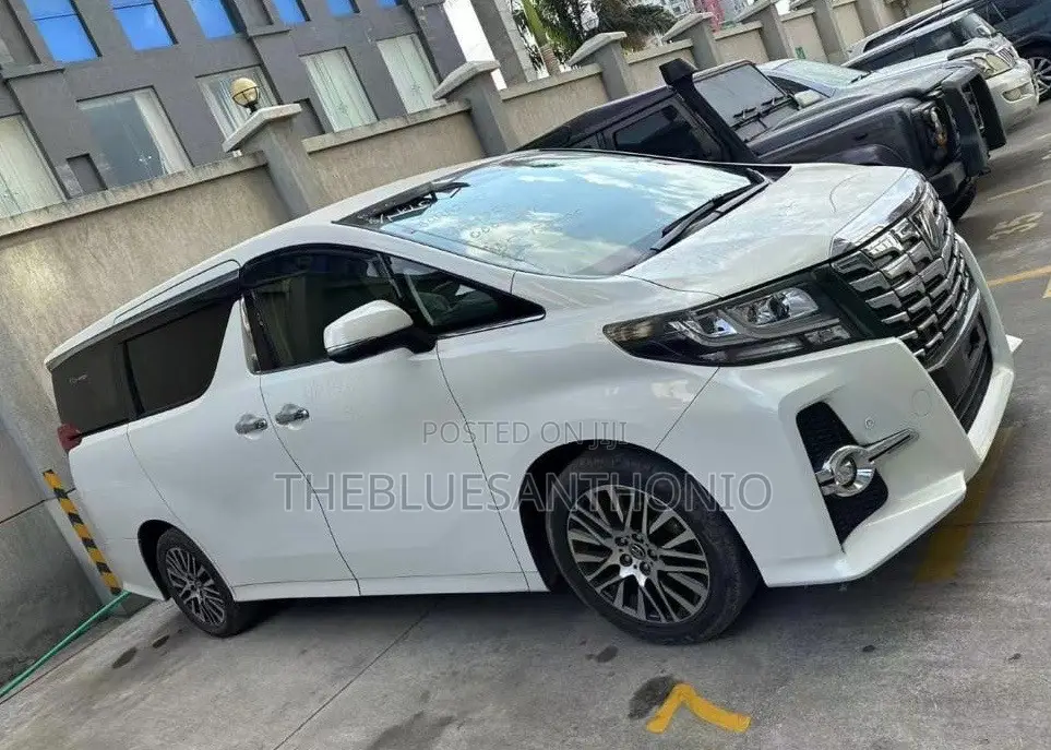 Toyota Alphard 2.5 Hybrid AWD 2016 Pearl
