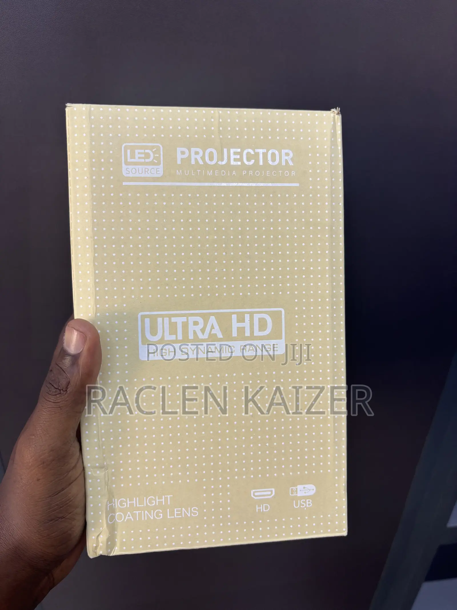 Smart Universal Multimedia Projector