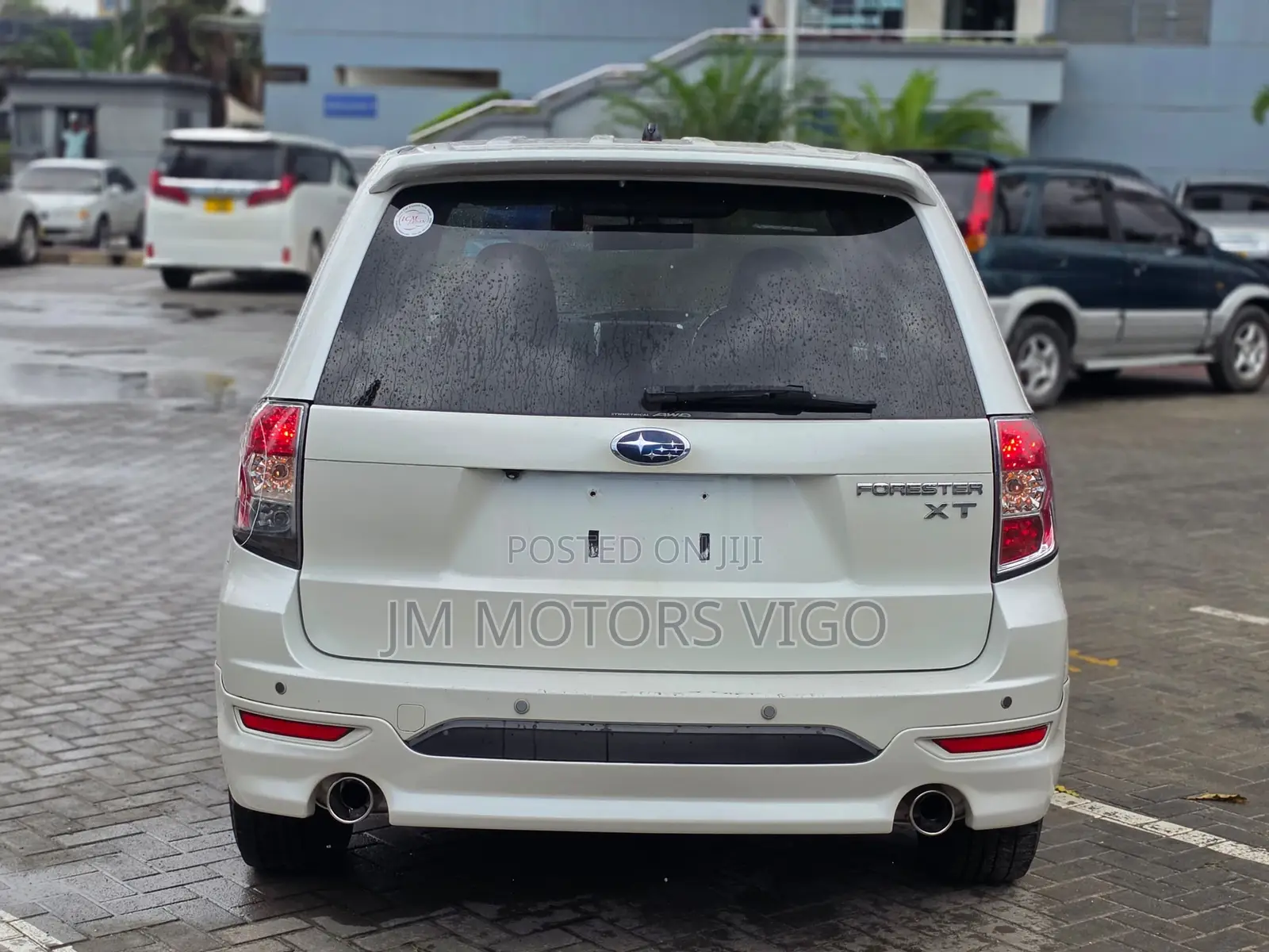 Subaru Forester 2010 Pearl