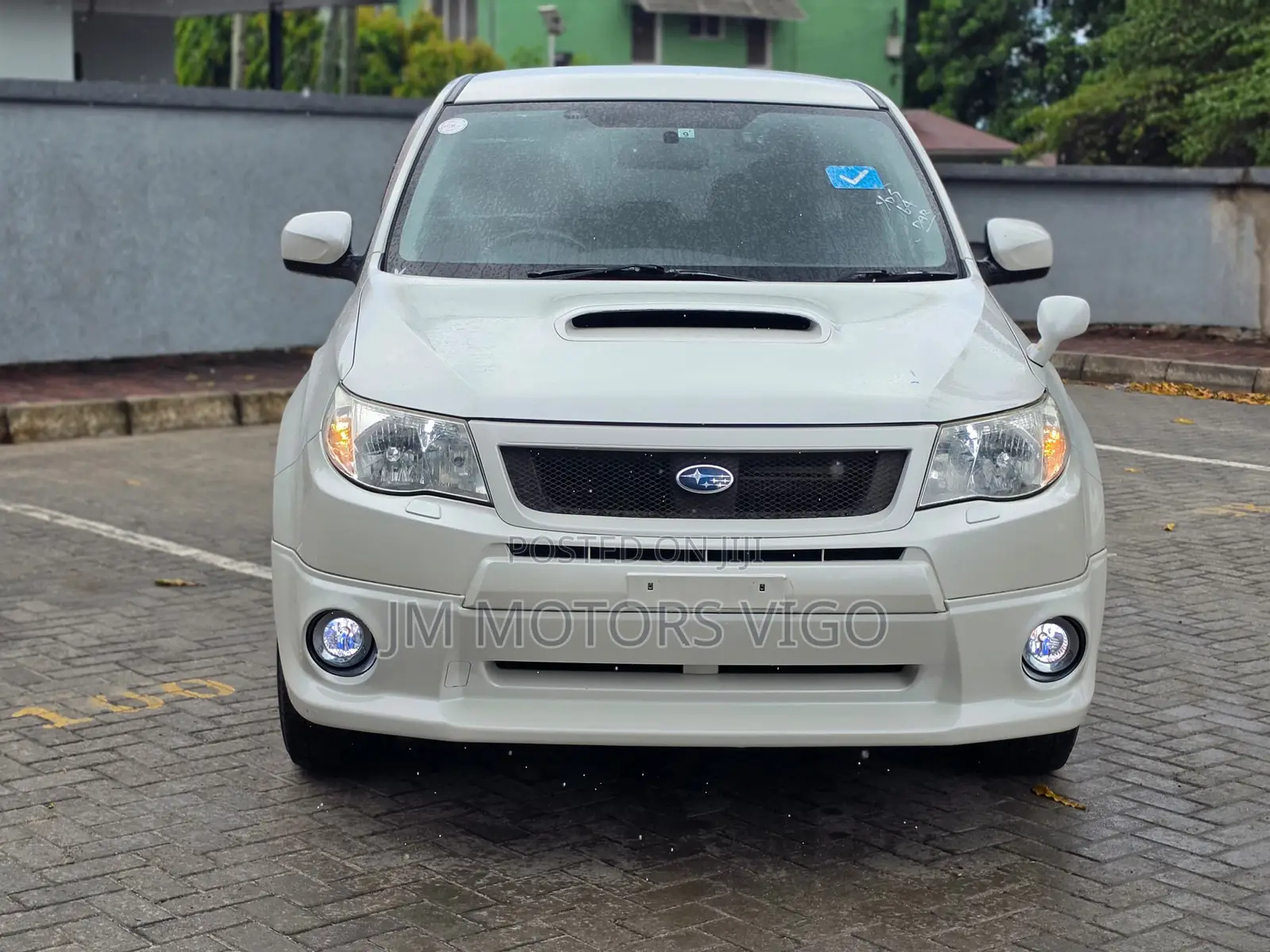 Subaru Forester 2010 Pearl