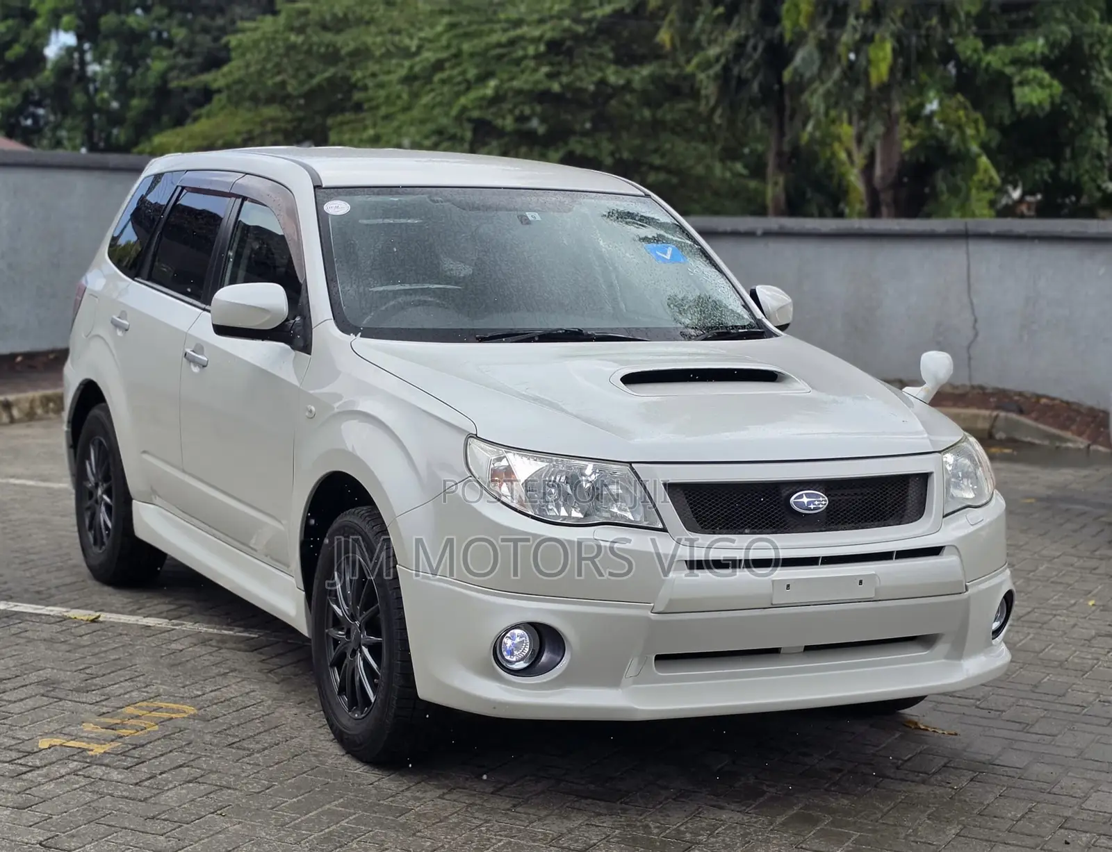 Subaru Forester 2010 Pearl