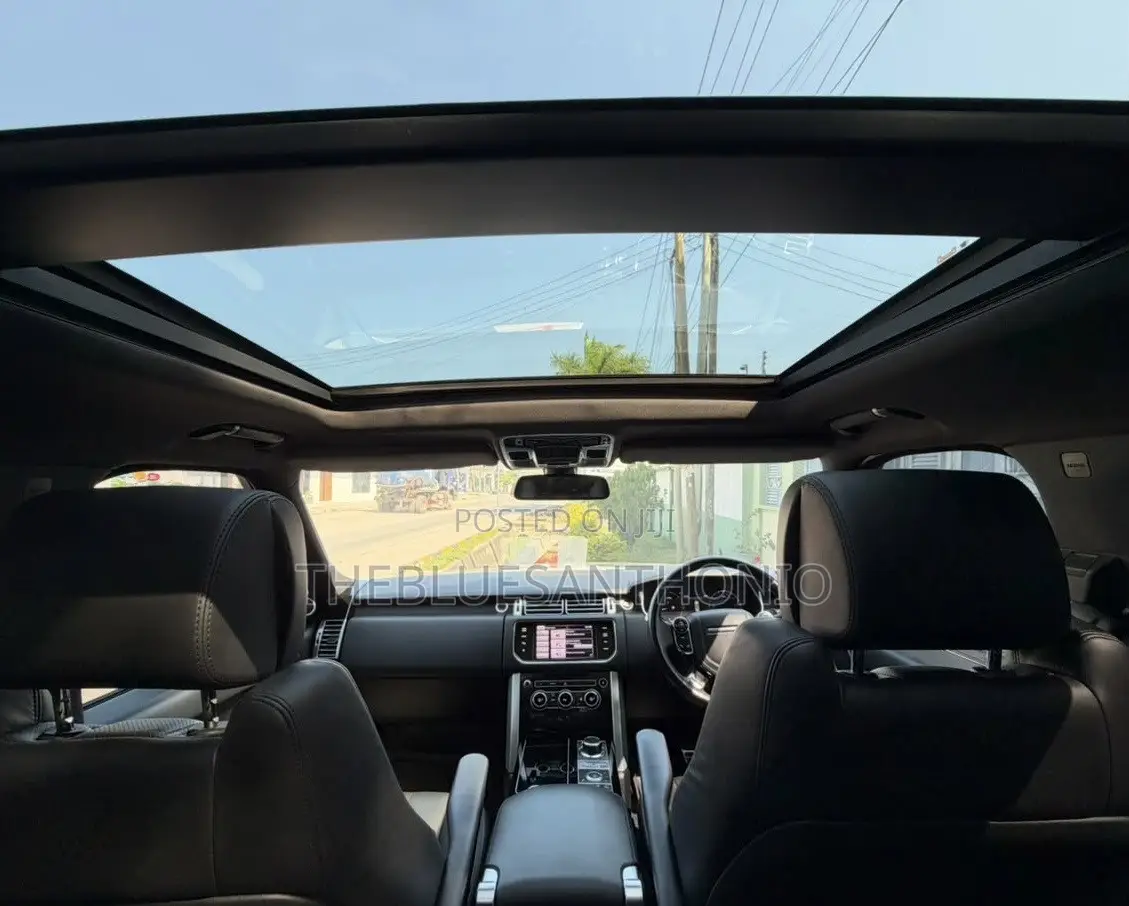 Land Rover Range Rover Vogue 2015 Black