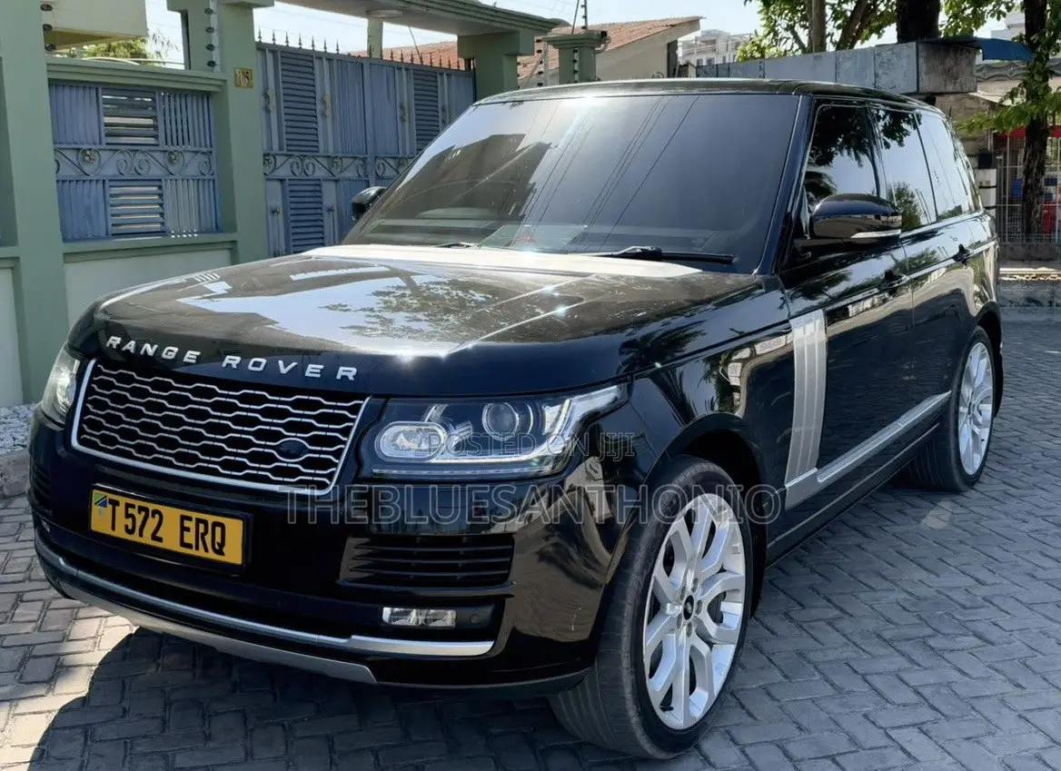 Land Rover Range Rover Vogue 2015 Black