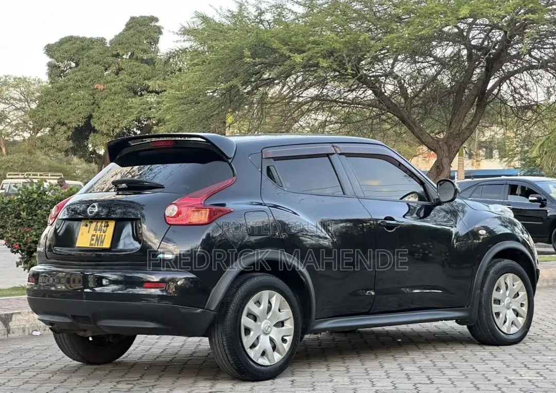 Nissan Juke 2012 Black