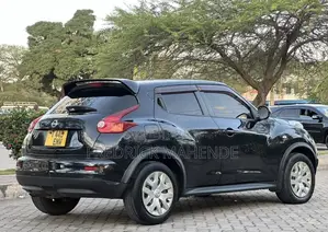 Nissan Juke 2012 Black