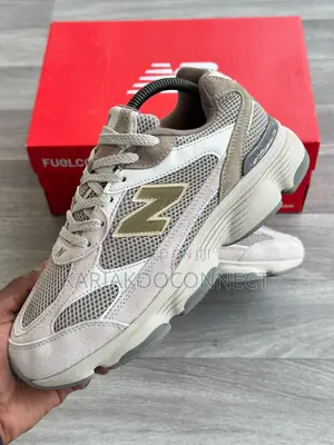 New Balance 603 Sneakers