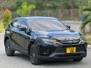 Toyota Harrier 2.0 2020 Black