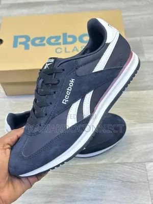 Reebok Classic Sneakers
