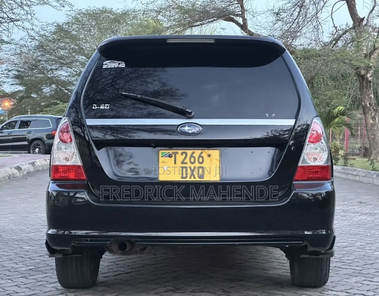 Subaru Forester 2004 Black