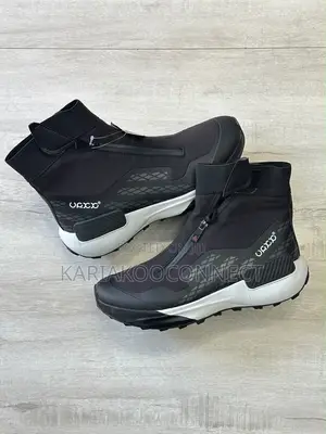 Ecco High-Top Zip Boots