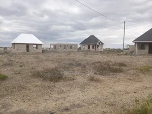 Viwanja Vya Makazi Na Biashara