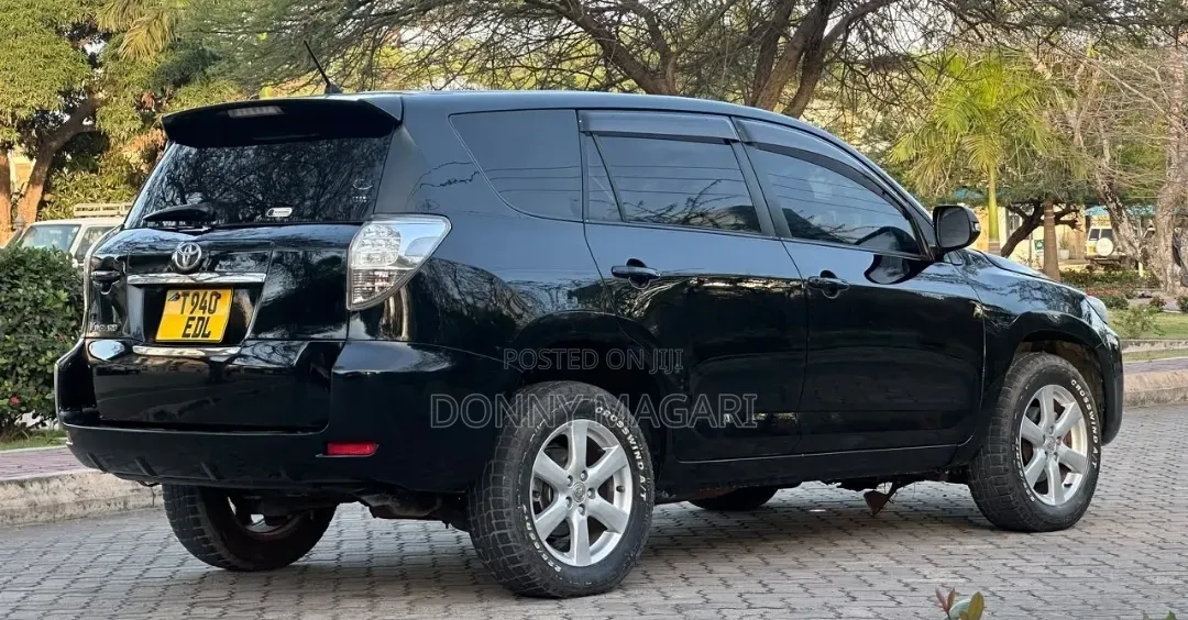 Toyota Vanguard 2009 Black