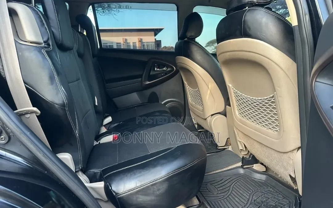 Toyota Vanguard 2009 Black